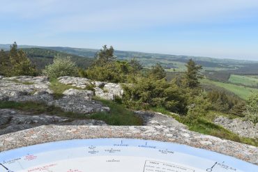 Panorama du Puy de la Tuile - Cantal - Aubrac